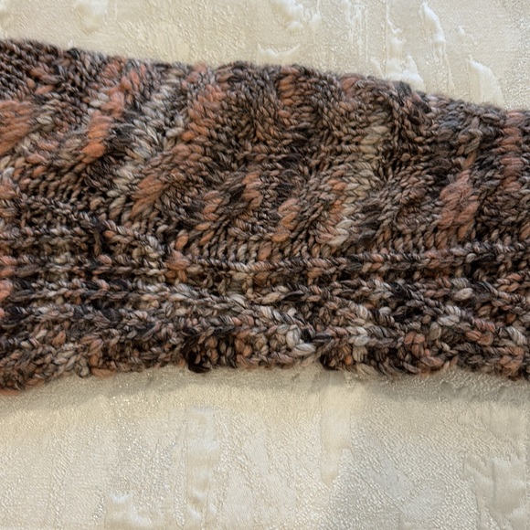 Ladies Line sweater - Picture 5 of 11